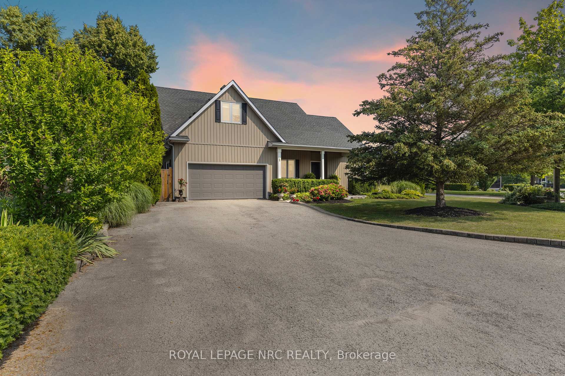 1 Karsam Court, Niagara-on-the-Lake, ON L0S 1J0