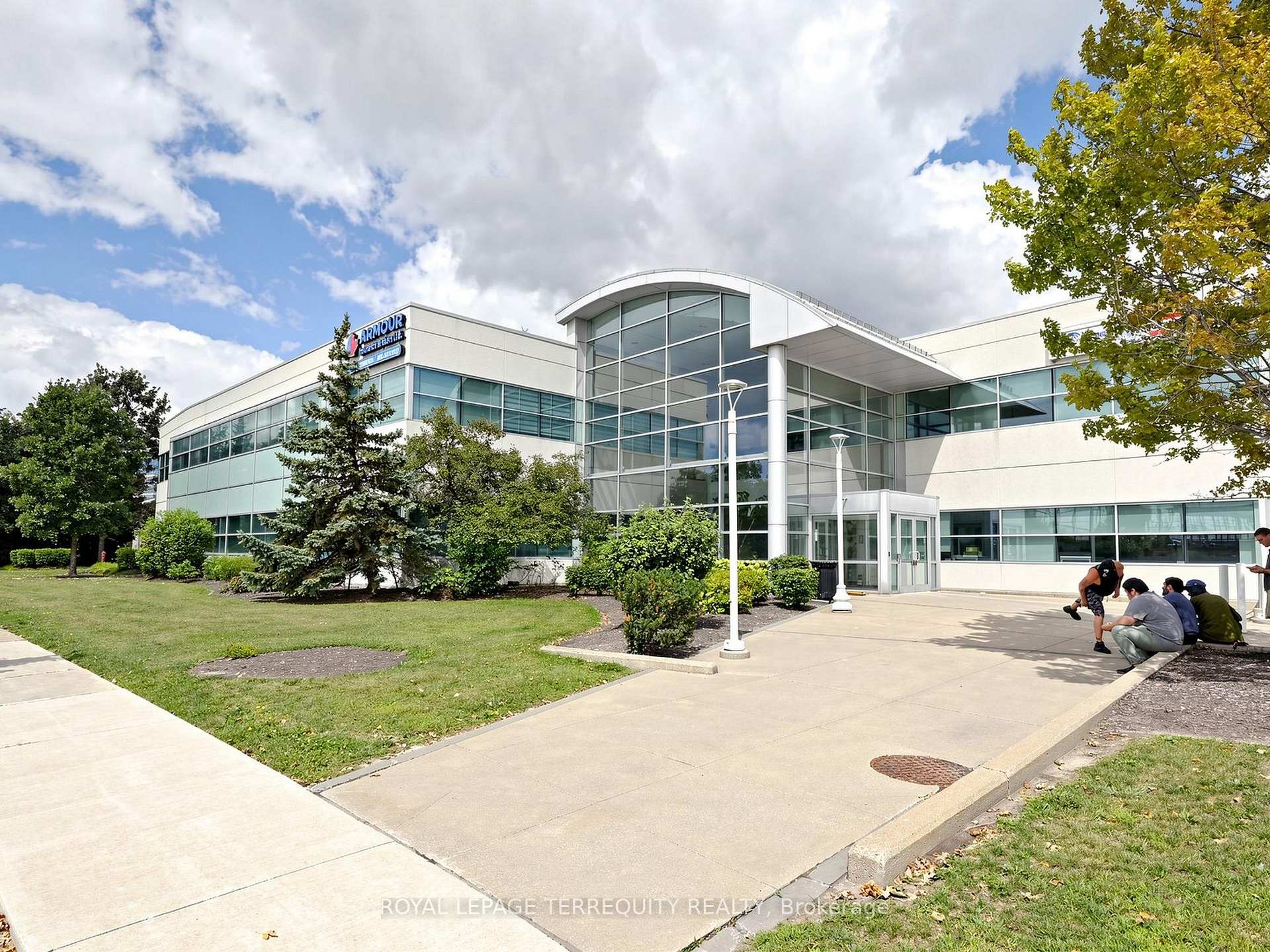 2345 Argentia Road 201B-RM204, Mississauga, ON L5N 2X7