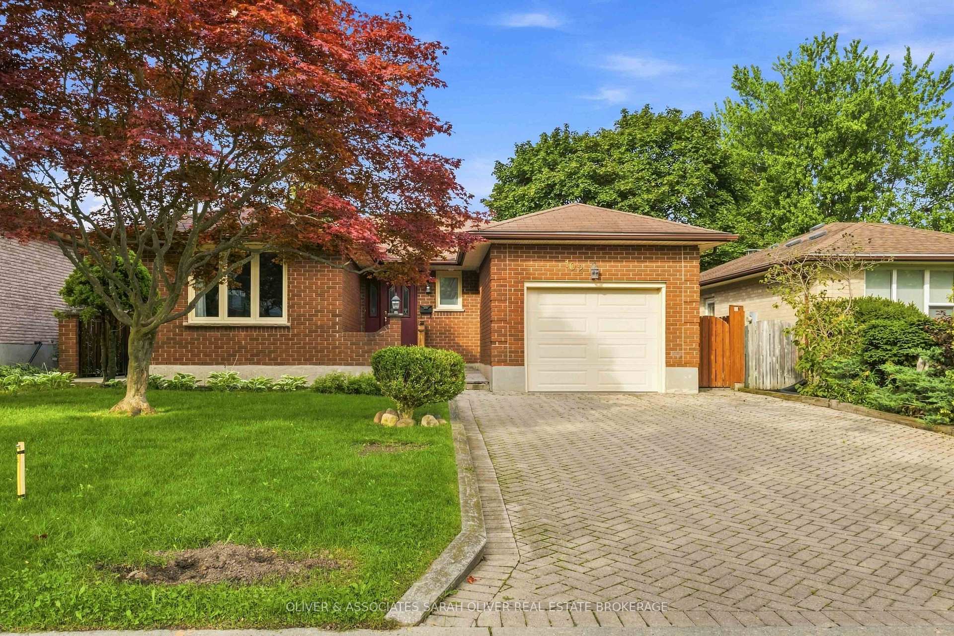 102 Ansondale Road, London South, ON N6C 5S8
